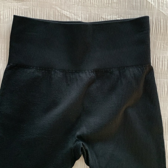 OQQ Women’s Black Ribbed Leggings High-Waist Wide Band Tummy Control Compress M - Picture 3 of 10